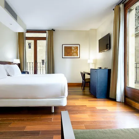 ホテル Sercotel Puerta De La Catedral 4*