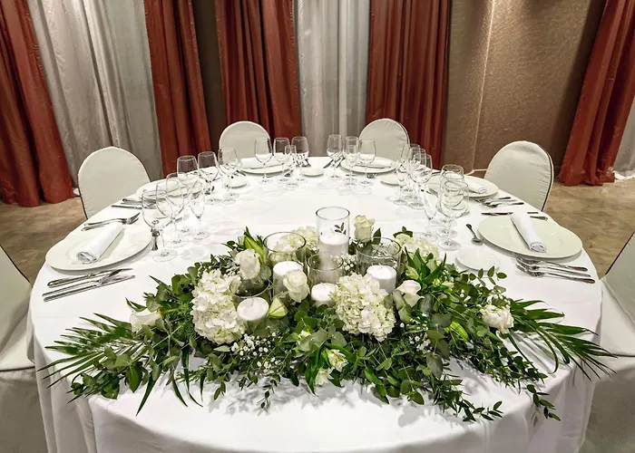 호텔 Sercotel Puerta De La Catedral 4*