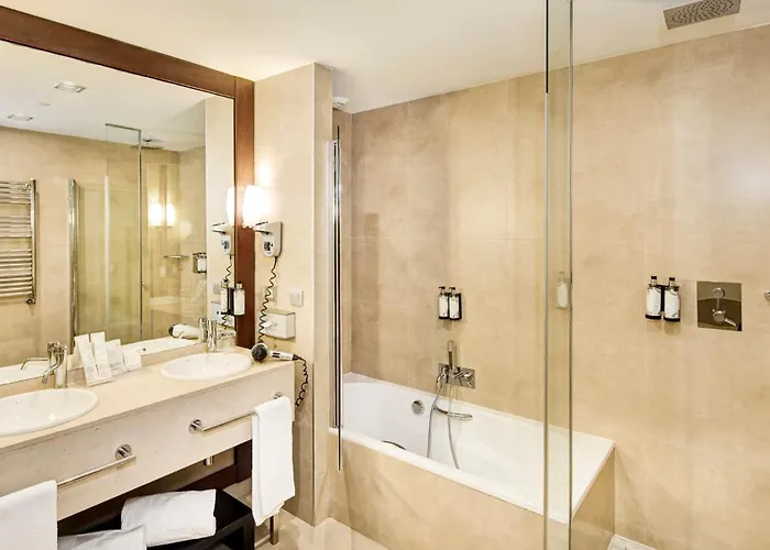 Sercotel Puerta De La Catedral 호텔